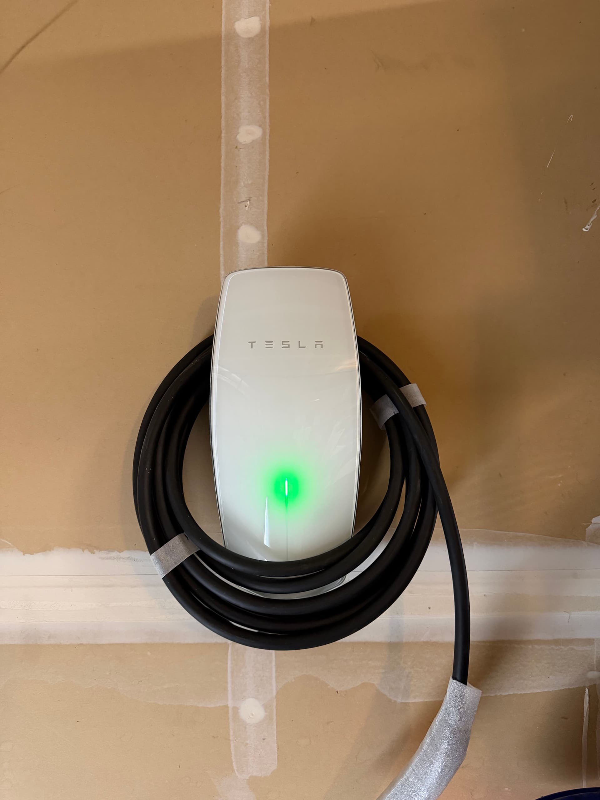 Gallery photos for Tesla Home EV charger installed in atwater ca: Image #2