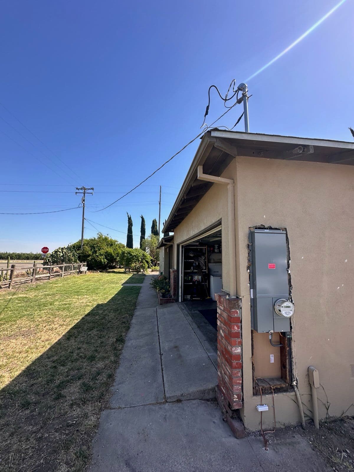 Electrical Panel Upgrade for Safer Homes in Dos Palos image