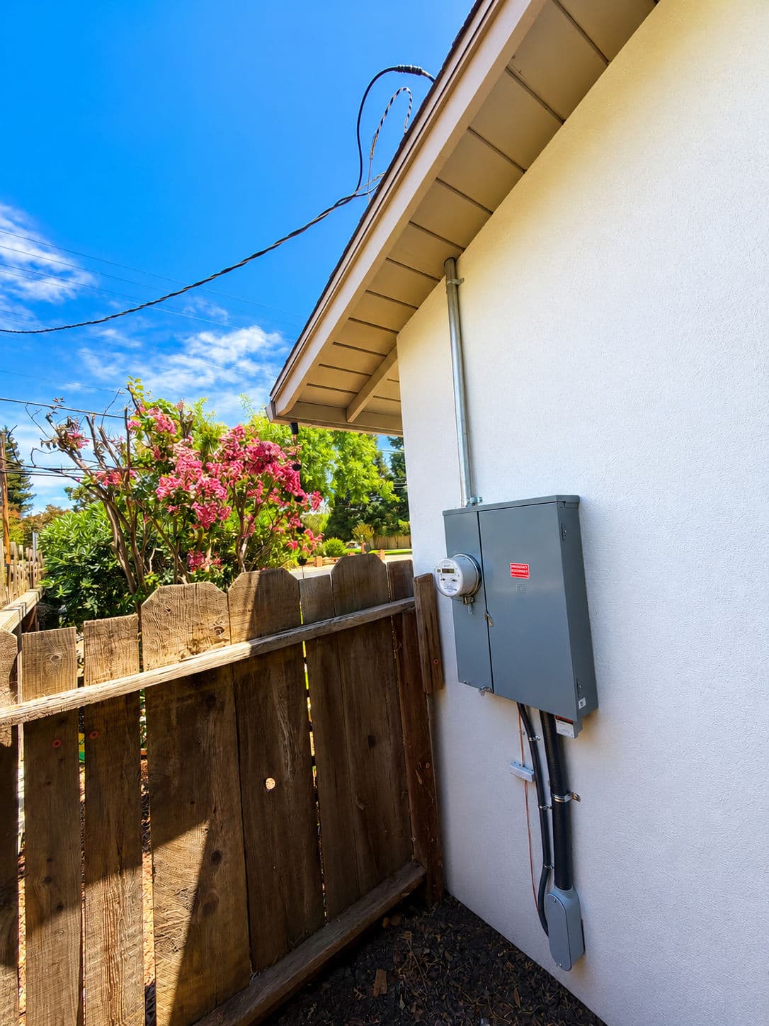 100 to 200 Amp Panel Upgrade in Modesto image